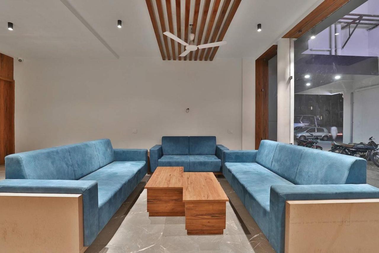 Dwārka Hotel Kuber מראה חיצוני תמונה